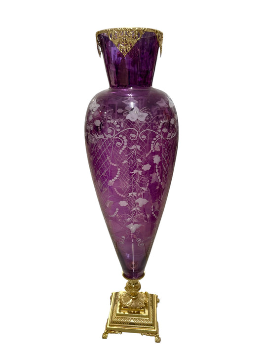 Vaso in Vetro Viola con Decorazioni a Mano e Inserti in Bronzo